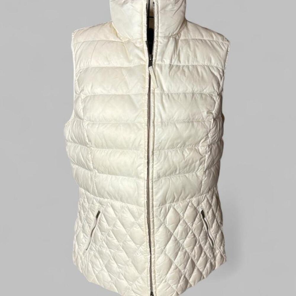 Talbots Ivory Down Puffer Vest Size Medium Cream Quilted Full Zip Outerwear